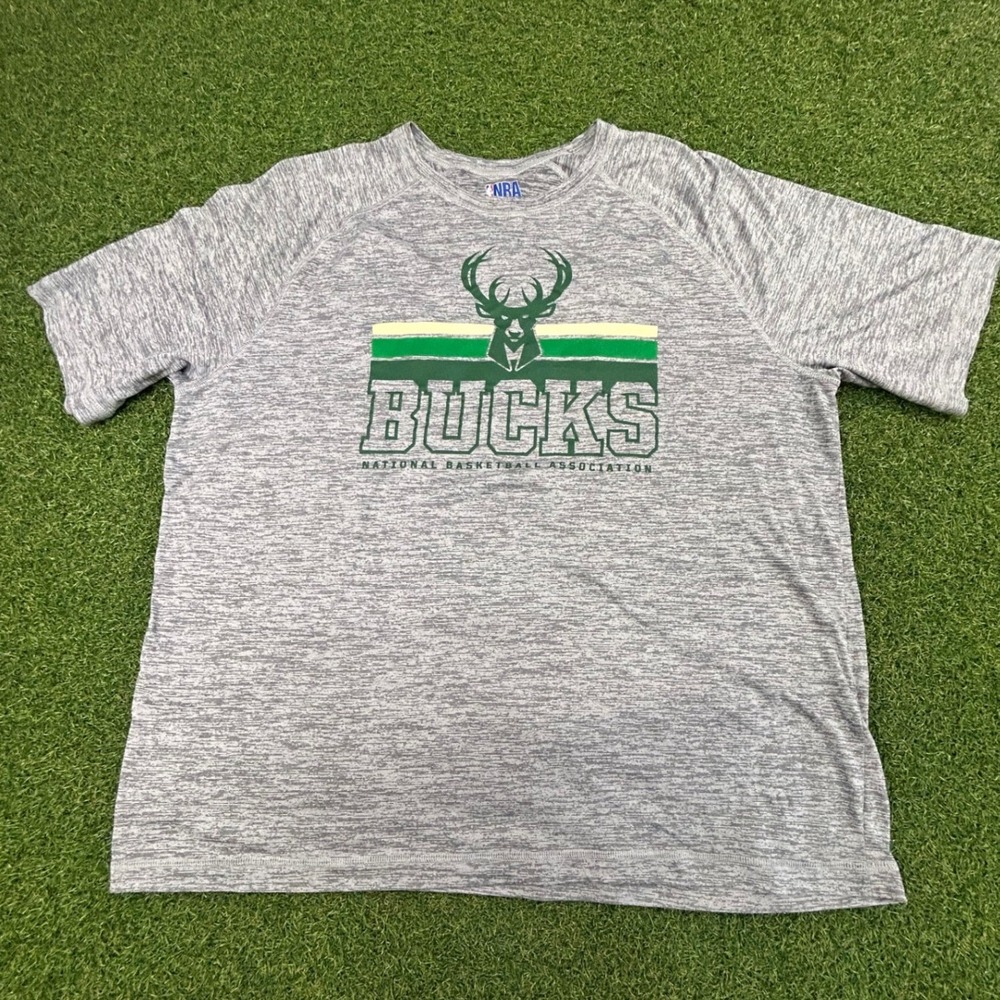 NBA Milwaukee‎ Bucks Mens XXL Gray Heathered Raglan Graphic T-Shirt Basketball